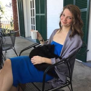 Meet your Posher, Julia
